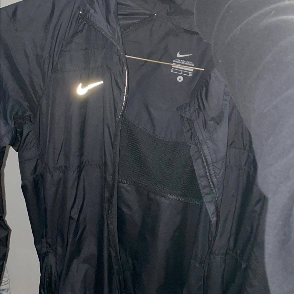 Nike windbreaker
